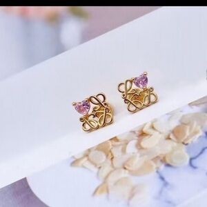 Gold Loewe Earrings with Pink heart Gem